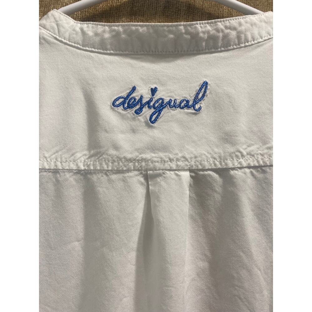 Desigual White Blue Floral Blouse Gold Accent Boho Top Women’s US Small EUR Med - Picture 8 of 9